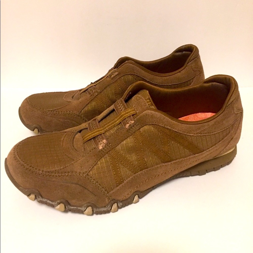Skechers